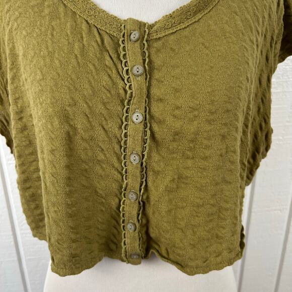 Urban Outfitters Women Short Sleeve Pointelle Tshirt Top Oversized Green Small - Picture 4 of 7